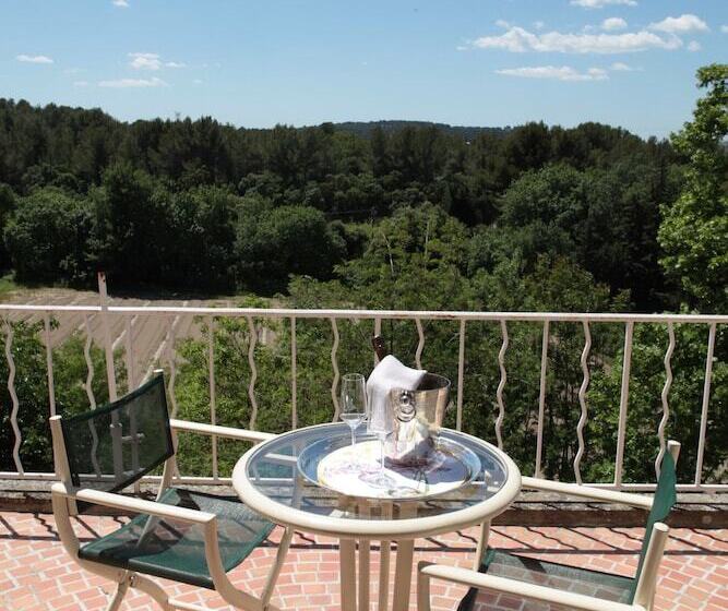 小型套房, Auberge De Noves