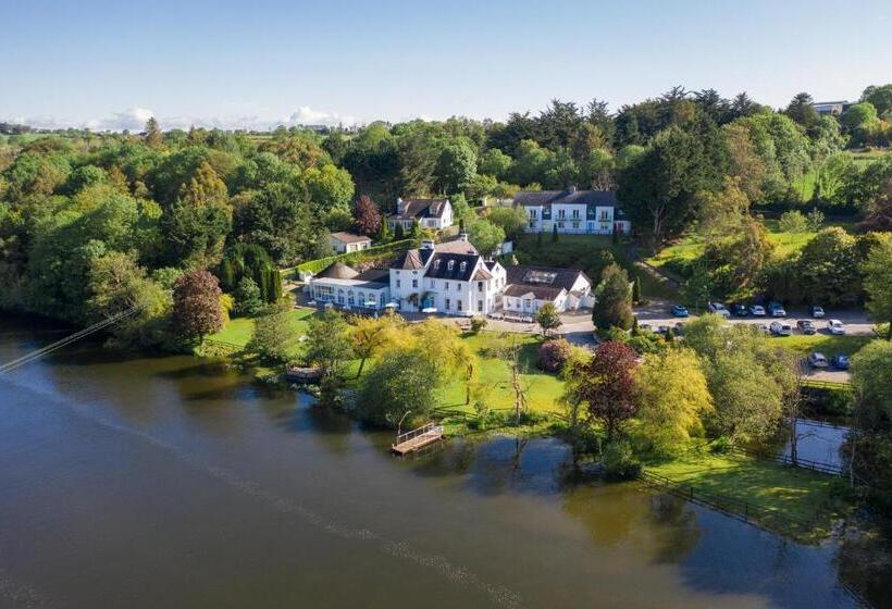 Семейный Номер, Innishannon House