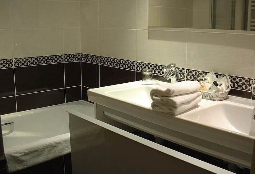 غرفة سوبيريور, Chateau De La Motte Fenelon