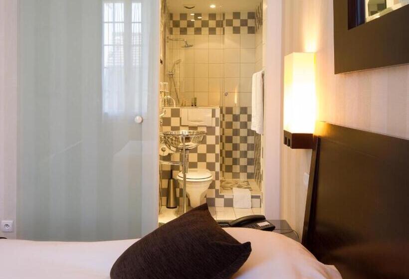 Номер Стандарт, Hostellerie Du Chapeau Rouge