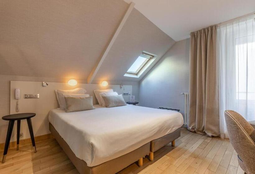 اتاق استاندارد سه نفره, Kyriad Saint Malo Centre Plage