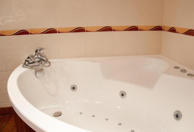 اتاق دوبلکس, Kyriad Saint Malo Centre Plage