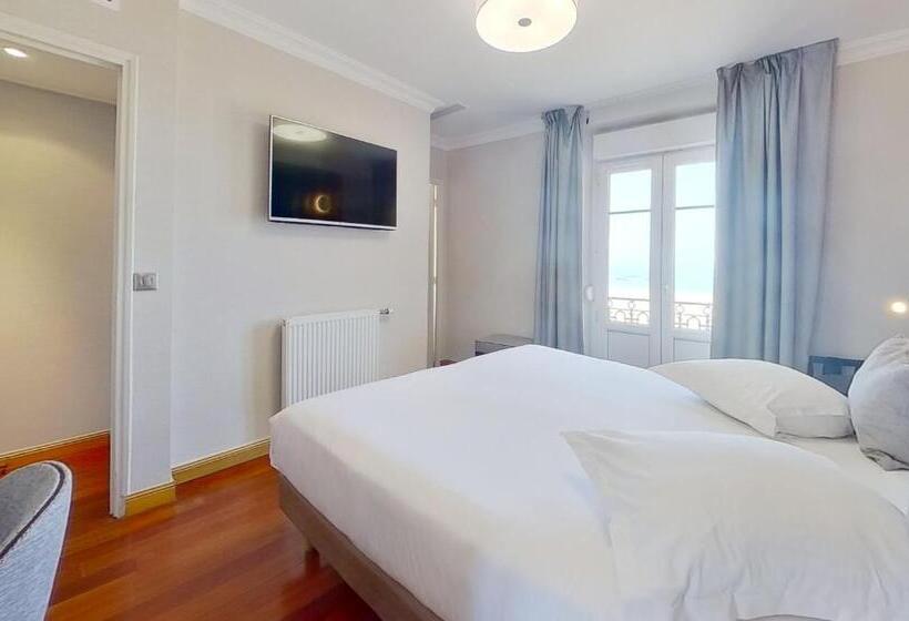 اتاق سوپریور با چشم‌انداز دریا, Kyriad Saint Malo Centre Plage