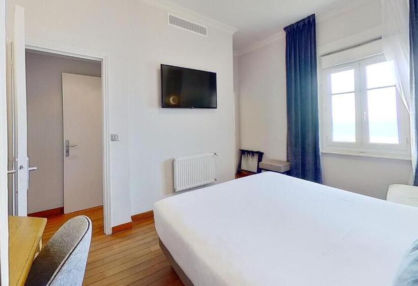 اتاق سوپریور با چشم‌انداز دریا, Kyriad Saint Malo Centre Plage