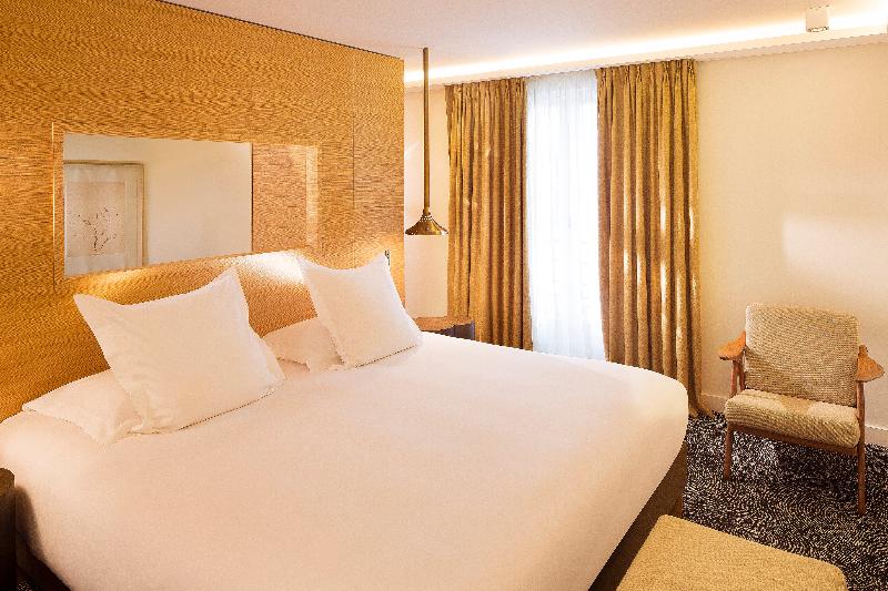 اتاق لوکس, Marignan Champs Elysees