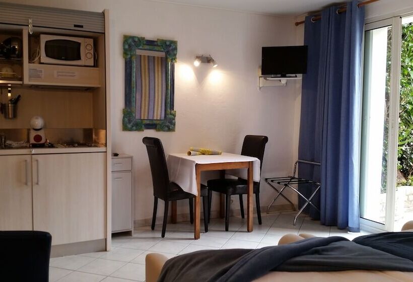 스탠다드 테마룸, Chambre D'hôtes La Potinière