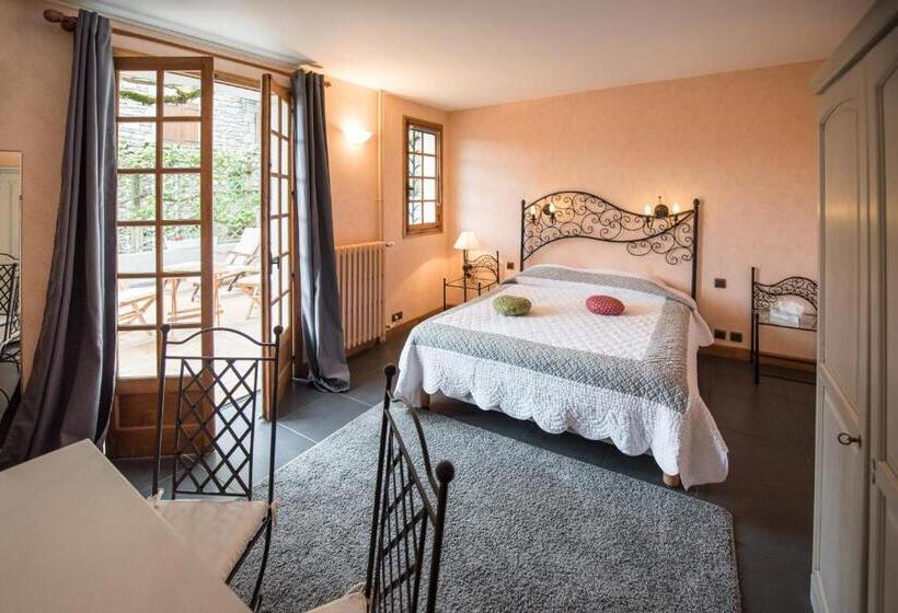 Номер Стандарт с Террасой, Logis Hôtels   Hôtel Restaurant Domaine Les Falaises