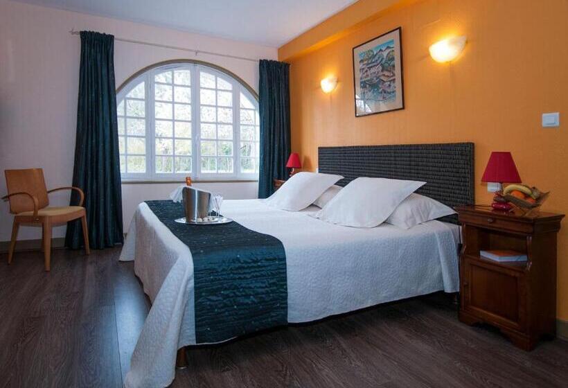 اتاق استاندارد برای معلولان, Logis Hôtel Restaurant Le Coq Hardi