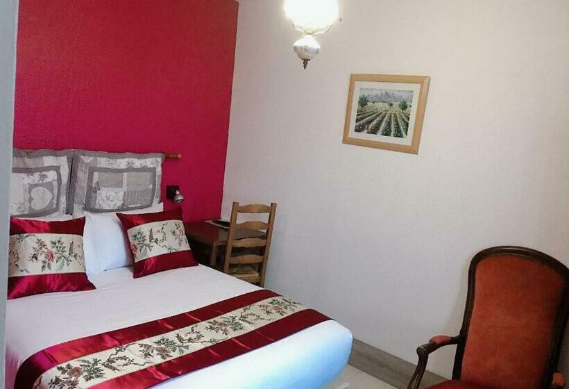 اتاق استاندارد, Hostellerie Des Voyageurs