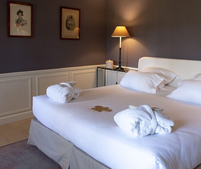 Полулюкс, Le Vieux Logis