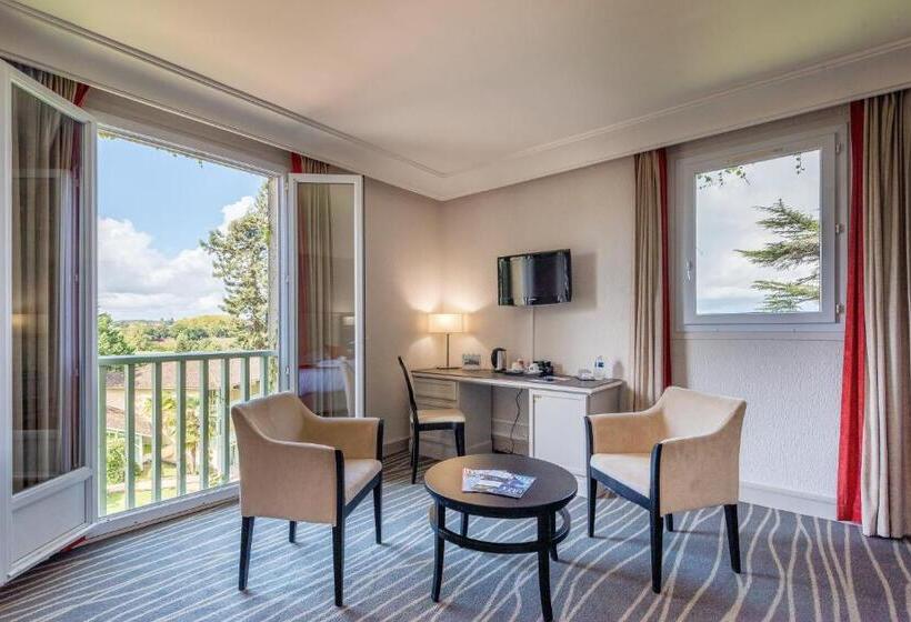 Номер Престиж, Logis Hôtels  Hôtel Et Restaurant Domaine De Fompeyre