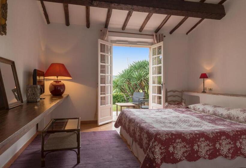 Номер Стандарт с Террасой, Hôtel Saint Vincent