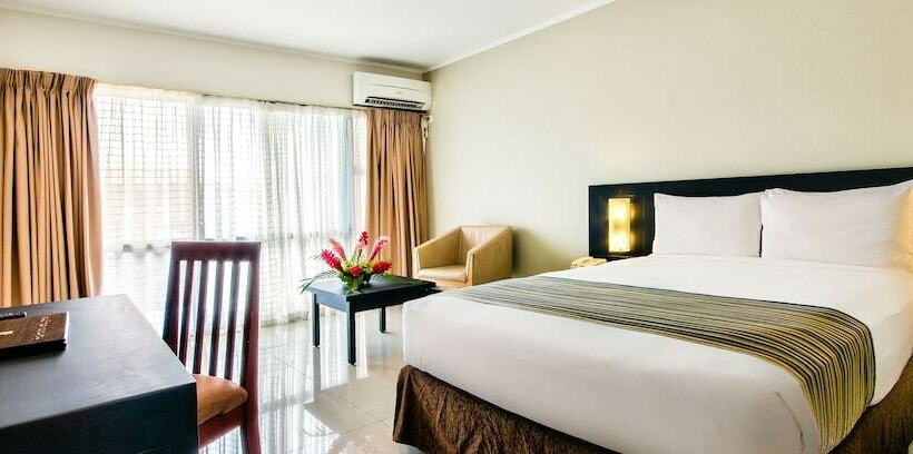 Superior Room, Tanoa Waterfront