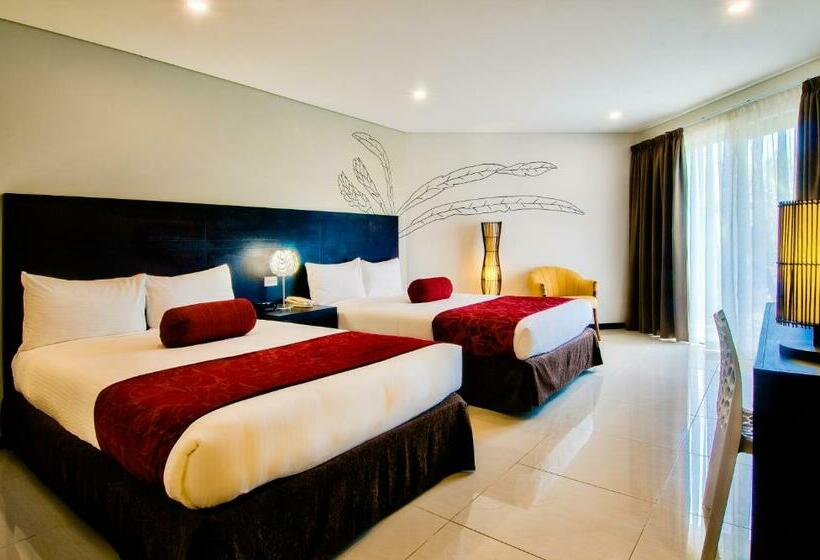 Executive Room, Tanoa Waterfront