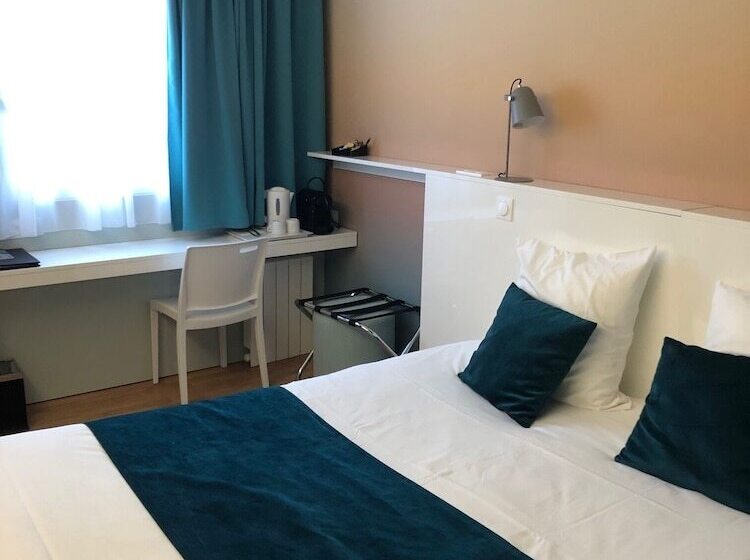 Номер Стандарт, The Originals City, Hotel Central Parc, Oyonnax