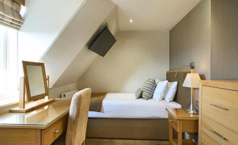 اتاق استاندارد یک نفره, Crieff Hydro