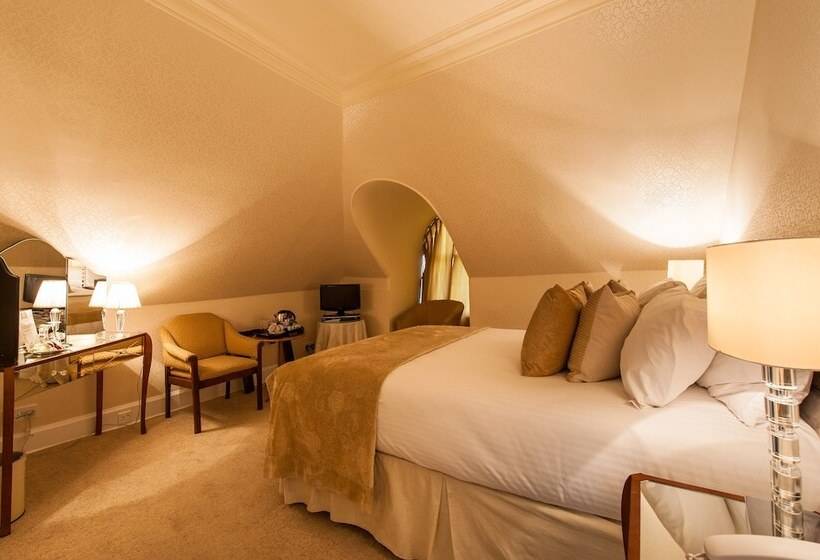اتاق کلاس بیزنس, Kildonan Lodge