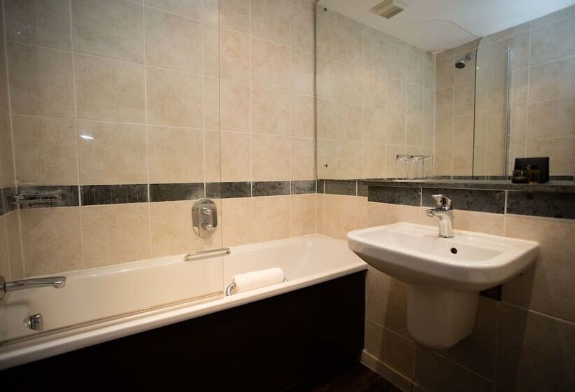Номер Superior, Barnham Broom Hotel, Golf & Spa