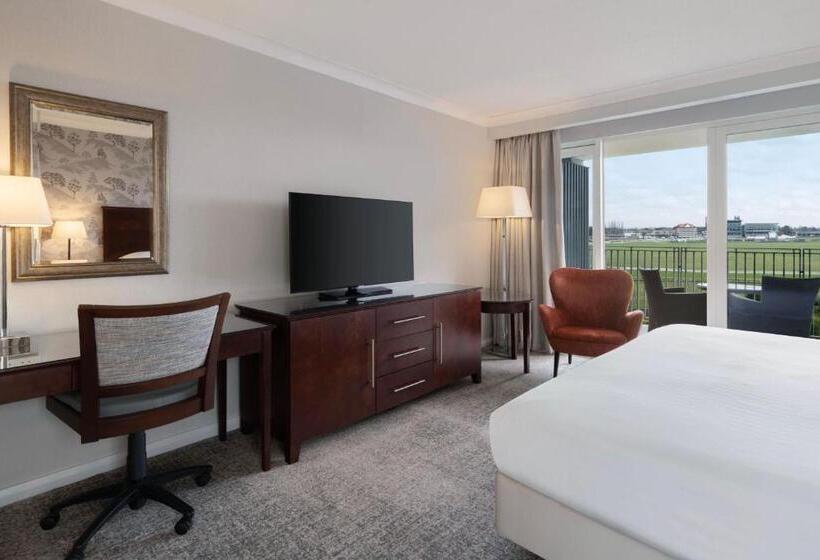 اتاق استاندارد با تخت بزرگ, Delta Hotels By Marriott York