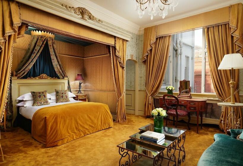 Полулюкс, The Gore London   Starhotels Collezione