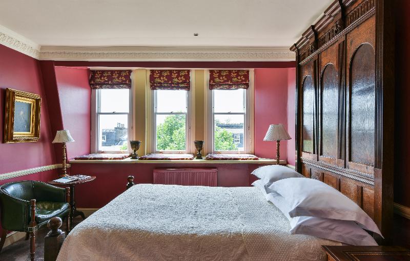 Номер Superior, The Gore London   Starhotels Collezione