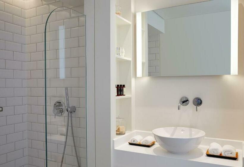 Quarto Superior, Vincci EverEden