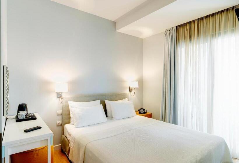 Superior Room with Terrace, Phidias Piraeus
