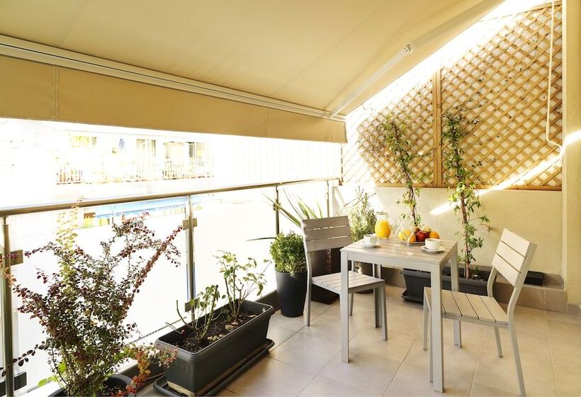 Superior Room with Terrace, Phidias Piraeus