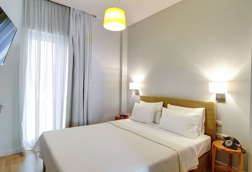 Superior Room with Terrace, Phidias Piraeus