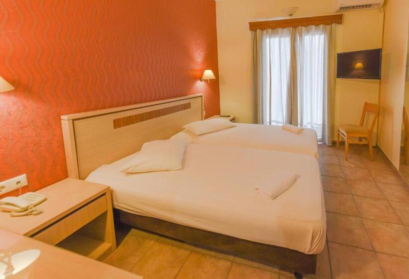 اتاق کامفورت با چشم‌انداز کنار دریا, Samos City