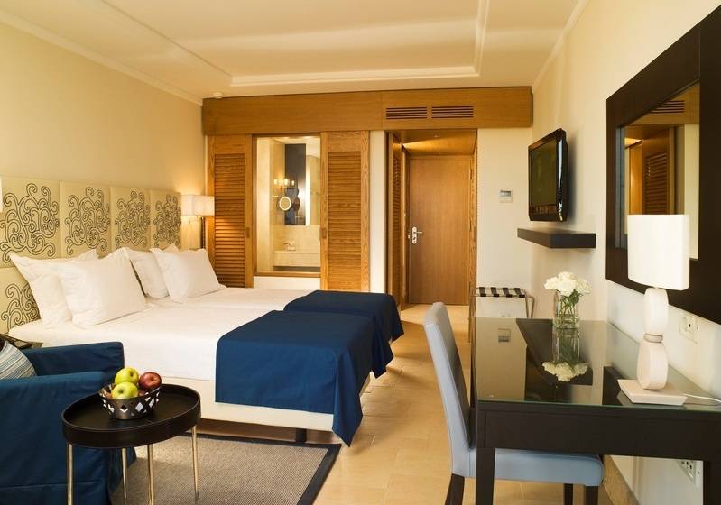 Номер Superior Вид на Море, Kernos Beach Hotel & Bungalows