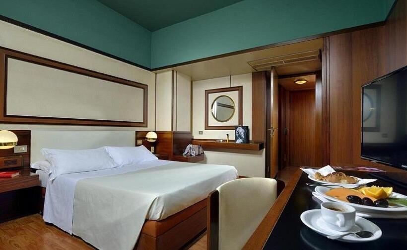 اتاق استاندارد, Grand Hotel Elite