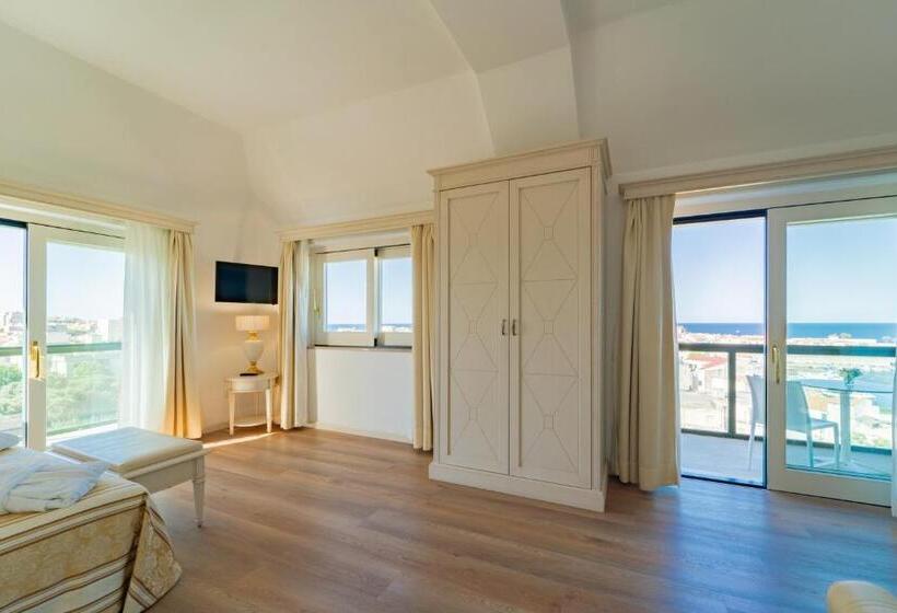 Junior Suite con Balcón, Catalunya