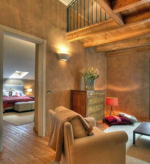 Family Suite, Cristallo