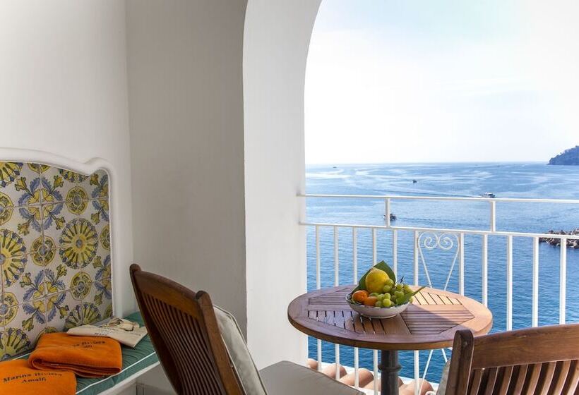 اتاق لوکس, Marina Riviera