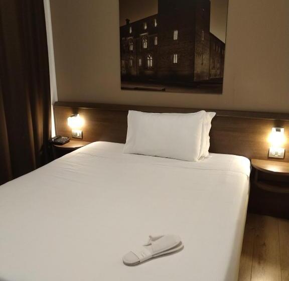 스탠다드 싱글 룸, Nuovo Albergo Italia