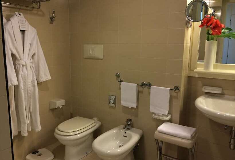 اتاق سوپریور, Starhotels Cristallo Palace