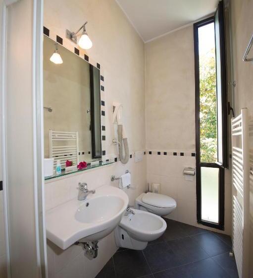 اتاق استاندارد یک نفره, Terme Milano