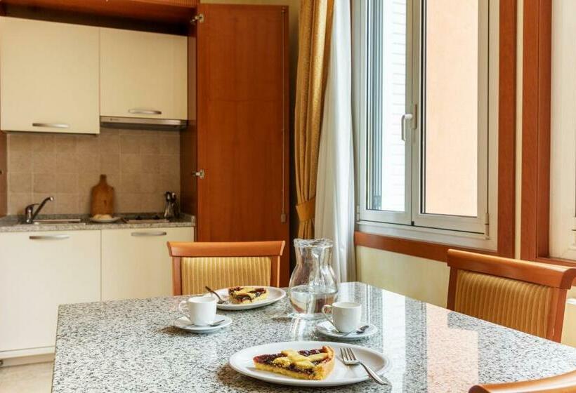 سوییت جونیور, Hotel & Residence Venezia 2000