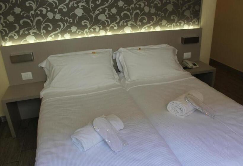 اتاق استاندارد, Albergo Firenze