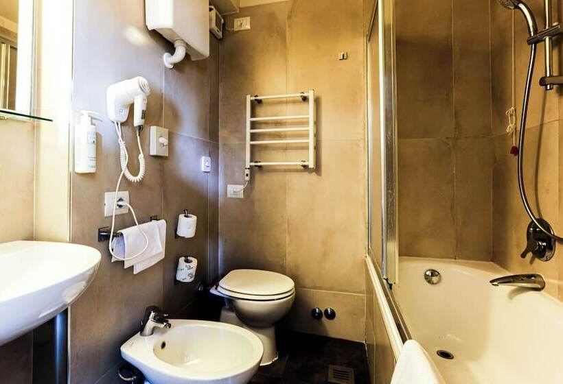اتاق سوپریور, Albergo Firenze