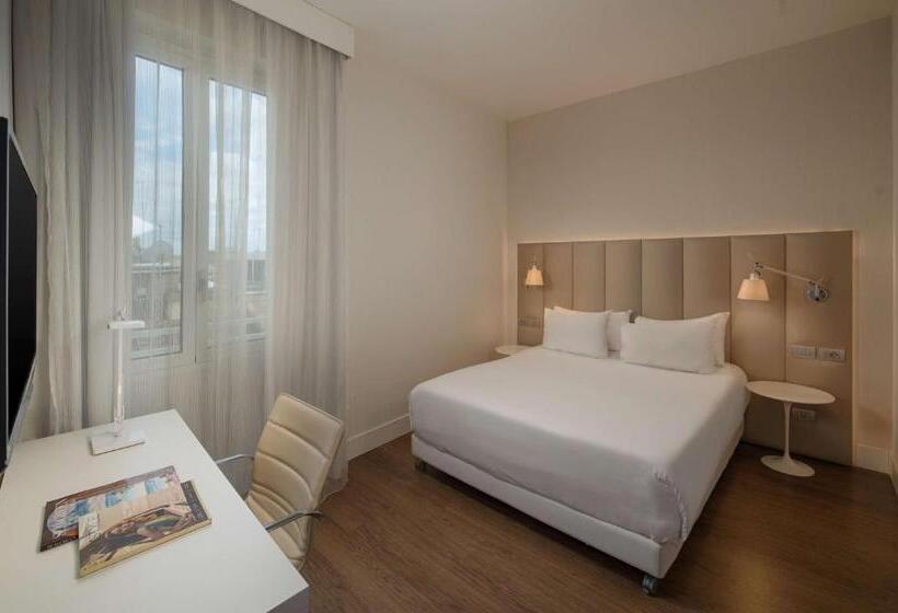 Junior Suite, NH Genova Centro