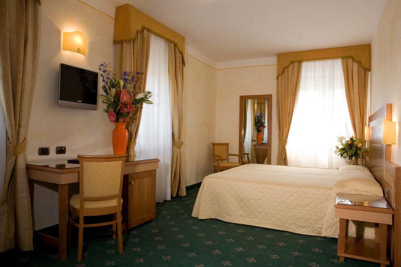 سوییت جونیور, Hotel & Residence Venezia 2000