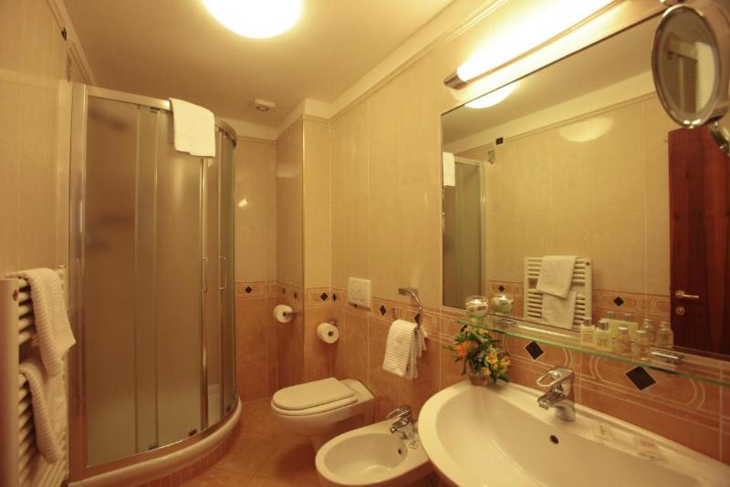 سوییت جونیور, Hotel & Residence Venezia 2000