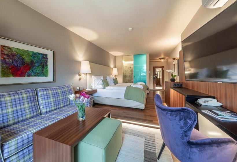 Полулюкс с Балконом, Mignon Meran Park & Spa