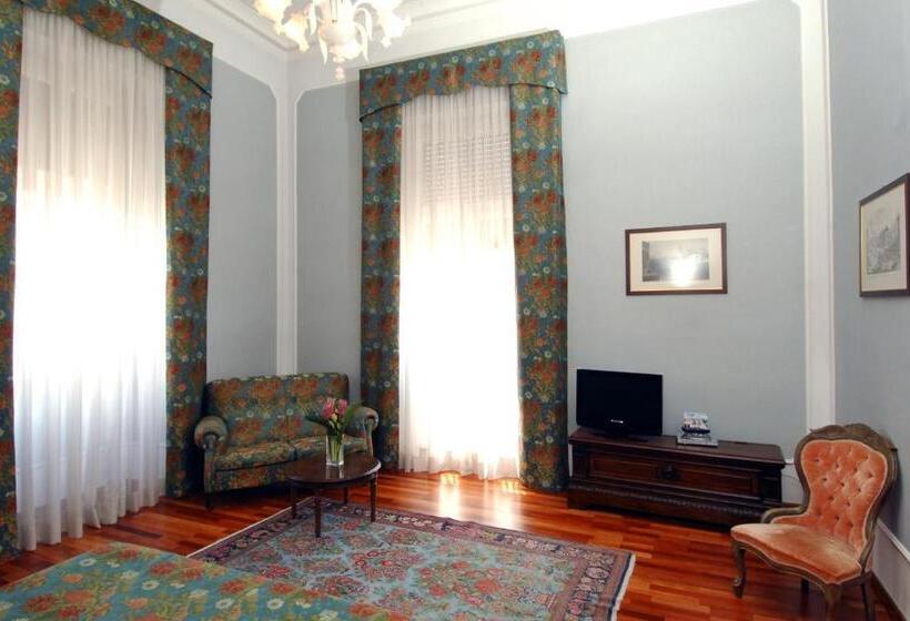 سوییت جونیور, Grande Albergo Quattro Stagioni