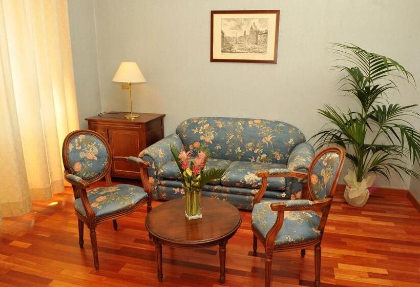 سوییت, Grande Albergo Quattro Stagioni