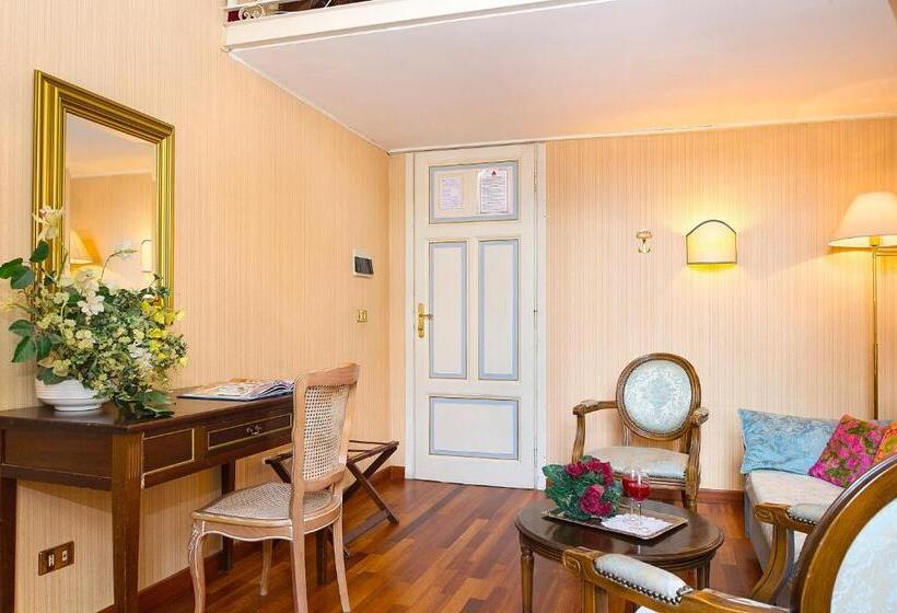 اتاق استاندارد, Grande Albergo Quattro Stagioni