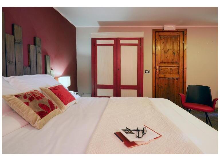 اتاق استاندارد چهار تخته, Locanda Il Rustichello