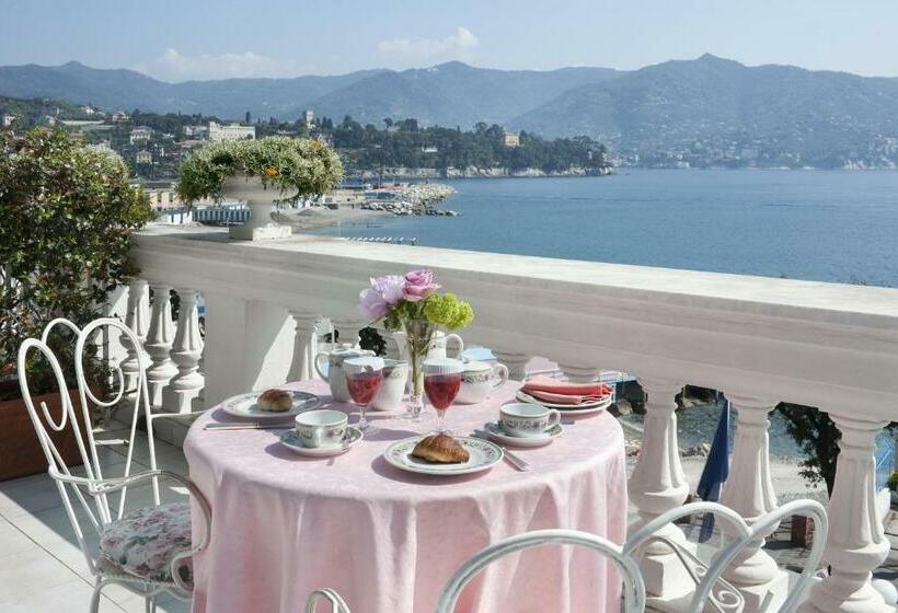 Deluxe Room View Sea with Balcony, Grand Hotel Miramare